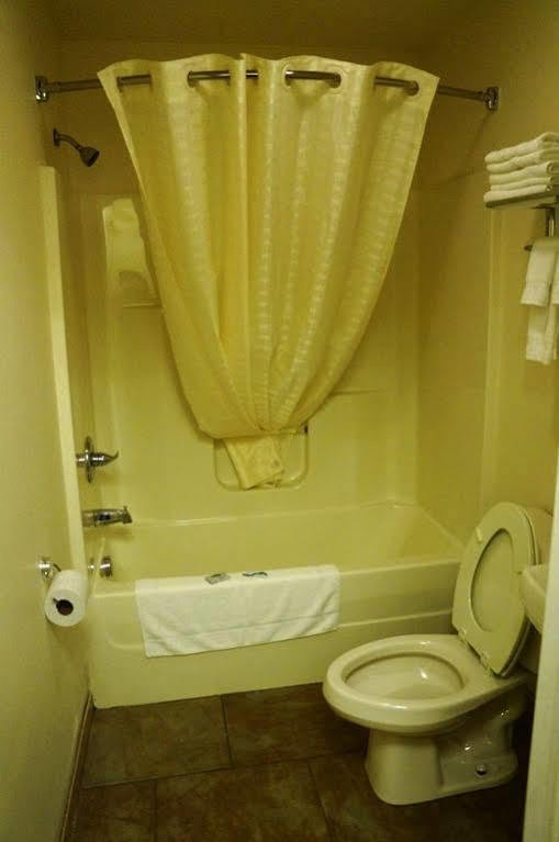 Waterford Inn Экстерьер фото